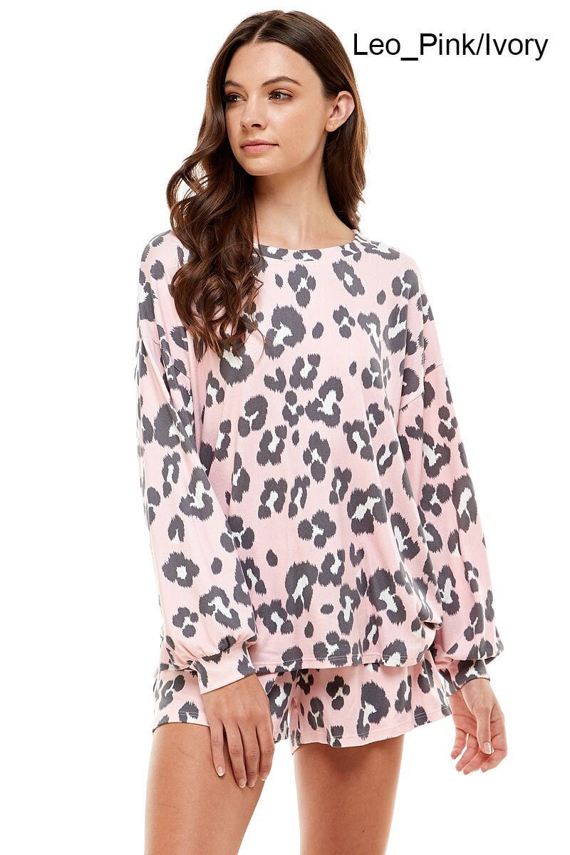 Women's Casual Cute Flannel and Leopard Print Pullover Tops and Short Pants Pajama Outfits Sets with Pocket Made in USA