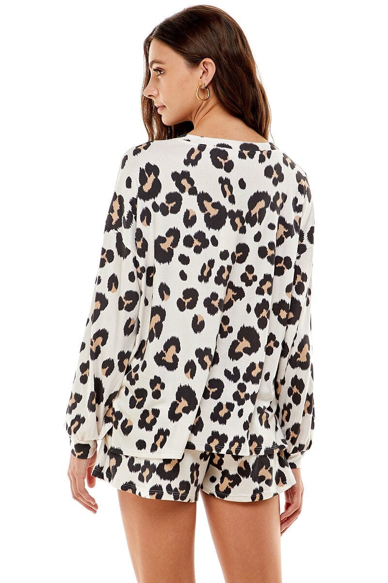 Women's Casual Cute Leopard Print Pullover Tops and Short Pants Pajama Outfits S
